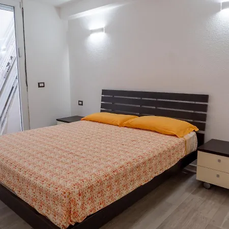 Con Piscina Privata Budoniaffitti * Budoni