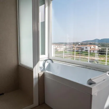 Con Piscina Privata Budoniaffitti * Budoni