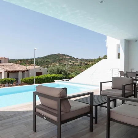 Con Piscina Privata Budoniaffitti *